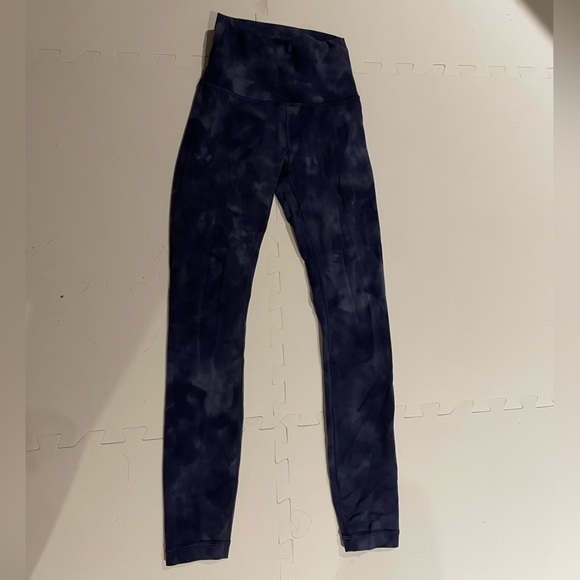 Lululemon Align leggings - Picture 2 of 4